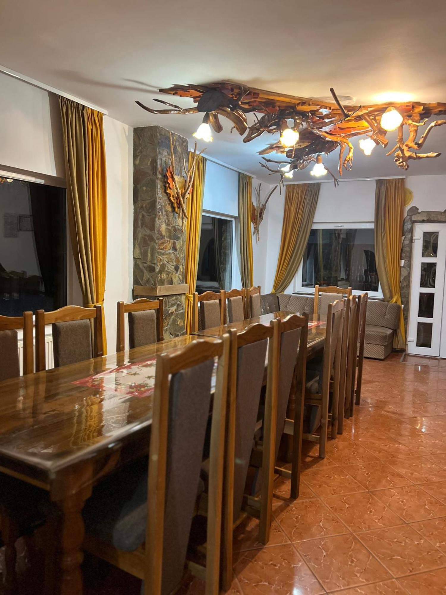 Vila Speranta Arieşeni エクステリア 写真